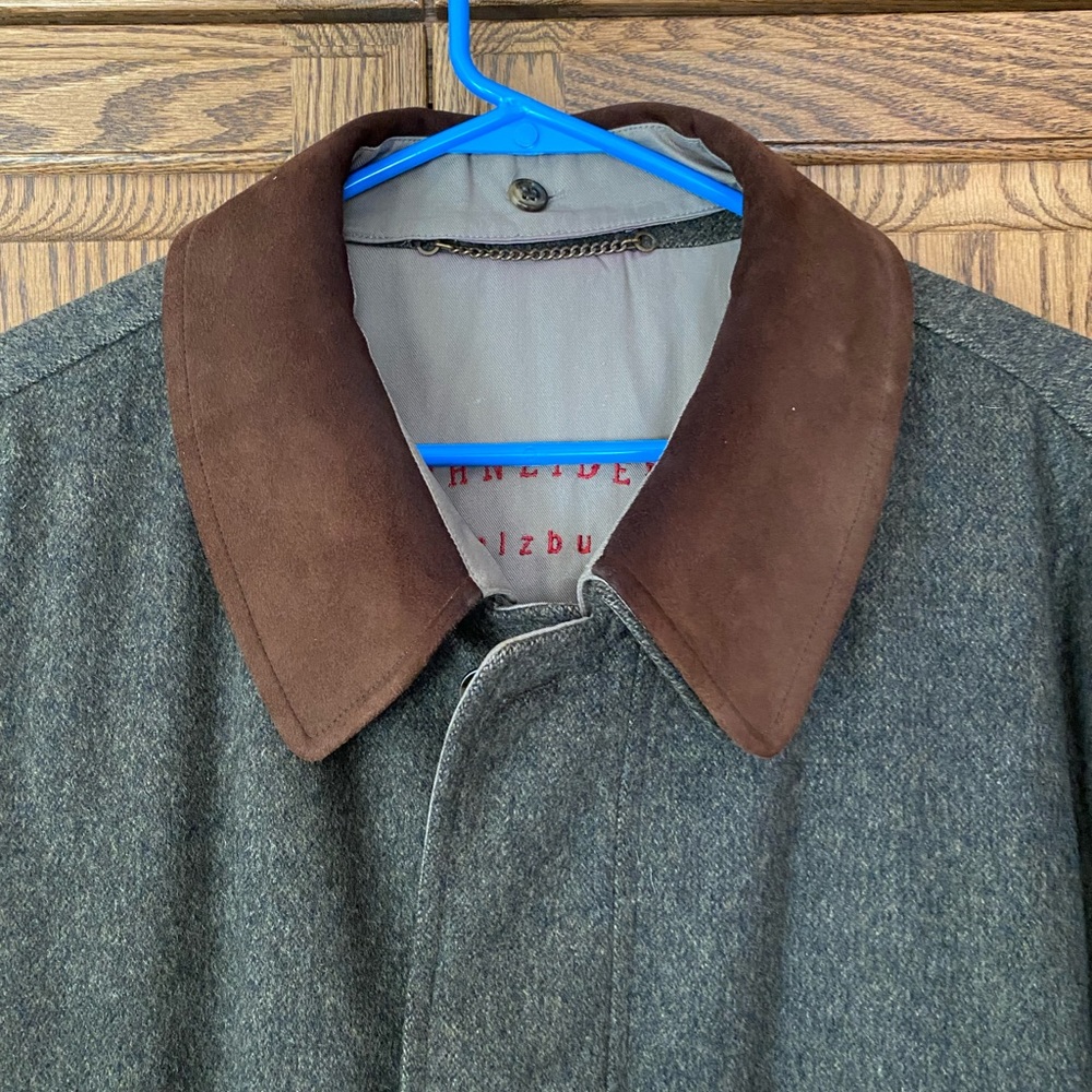 Schneiders of Salzburg Mens Wool & Cashmere coat - size 38